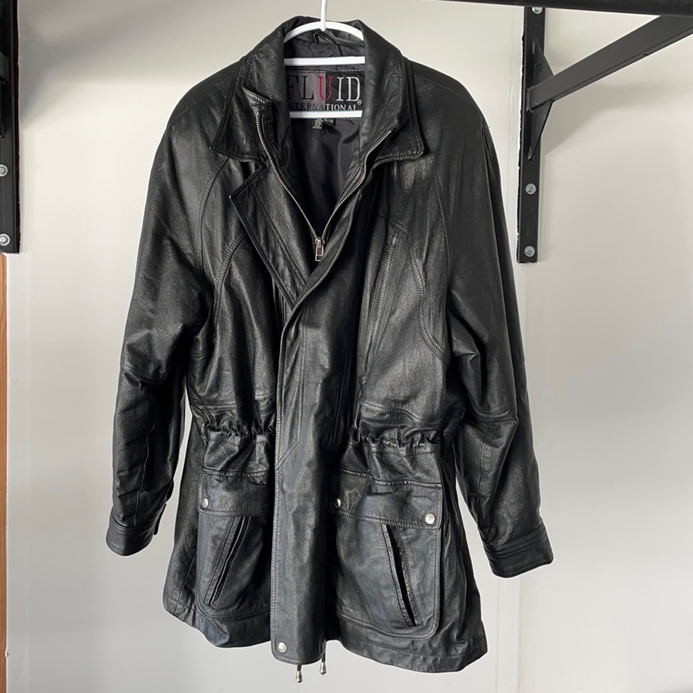 Vintage Fluid International black leather jacket. Men’s size XL.